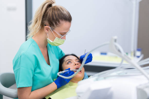 Best Cosmetic Emergency Dentistry in De Soto, KS